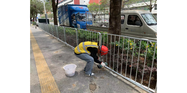 可循环深标护栏采购 深圳市华羽交通